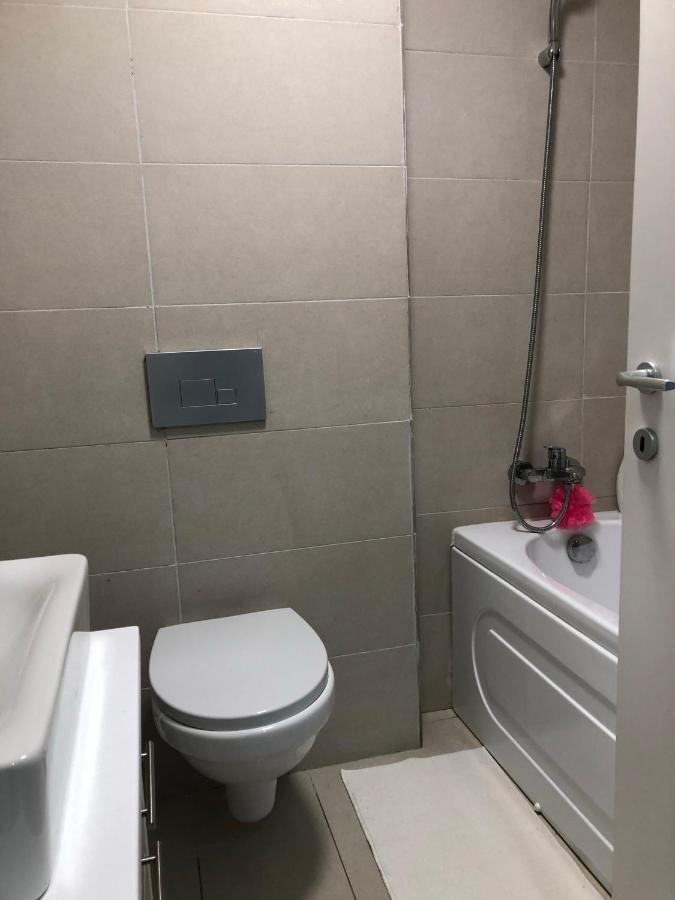 Apartamento Dora High Life - North Stefanestii de Jos Exterior foto